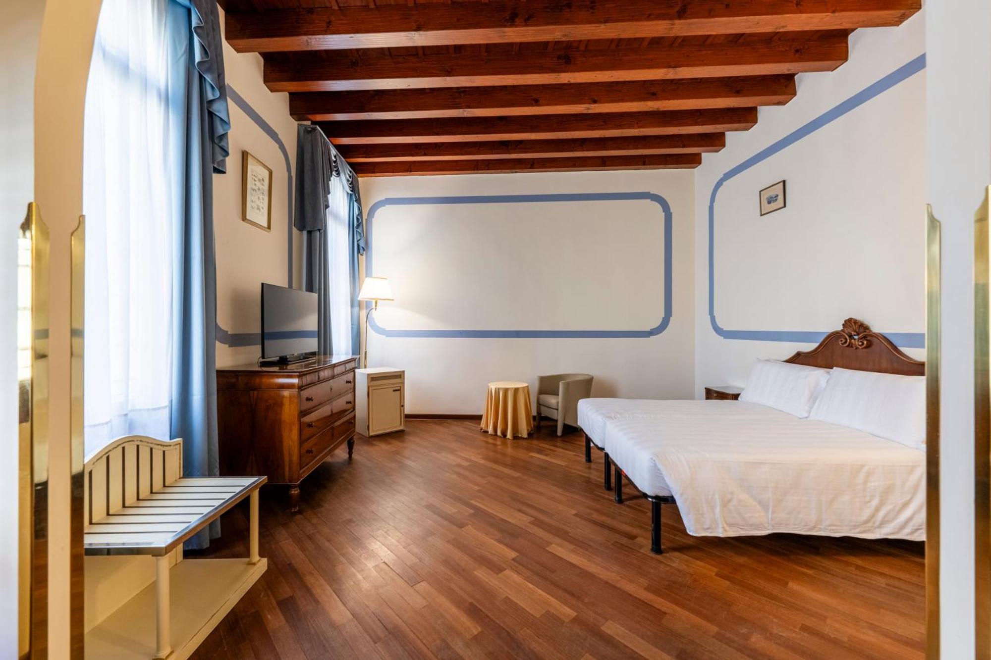 Colombina Hotel